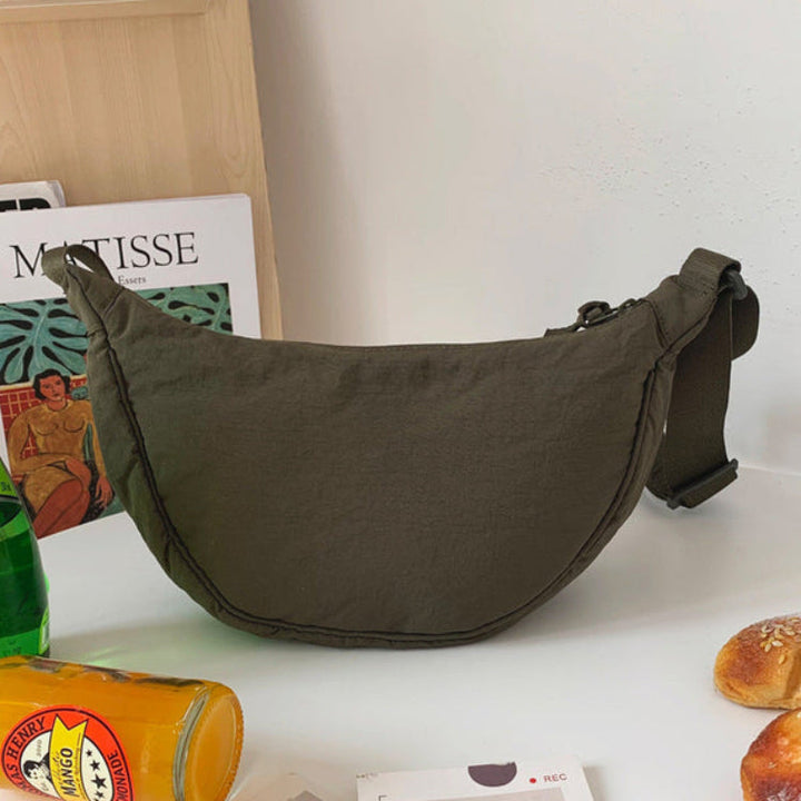Geräumige Schultertasche aus Nylon für Frauen