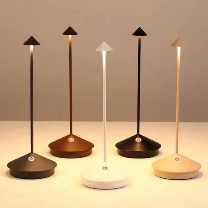 Moderne, Slanke og Trådløse LED Bordlampe
