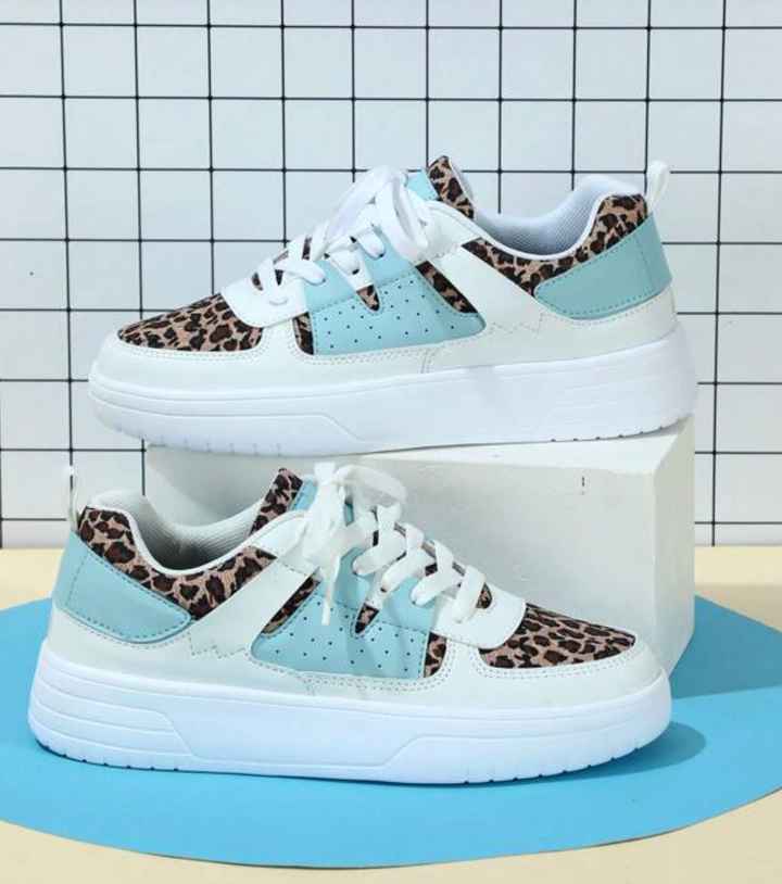Colorful sneakers for women with comfort and style