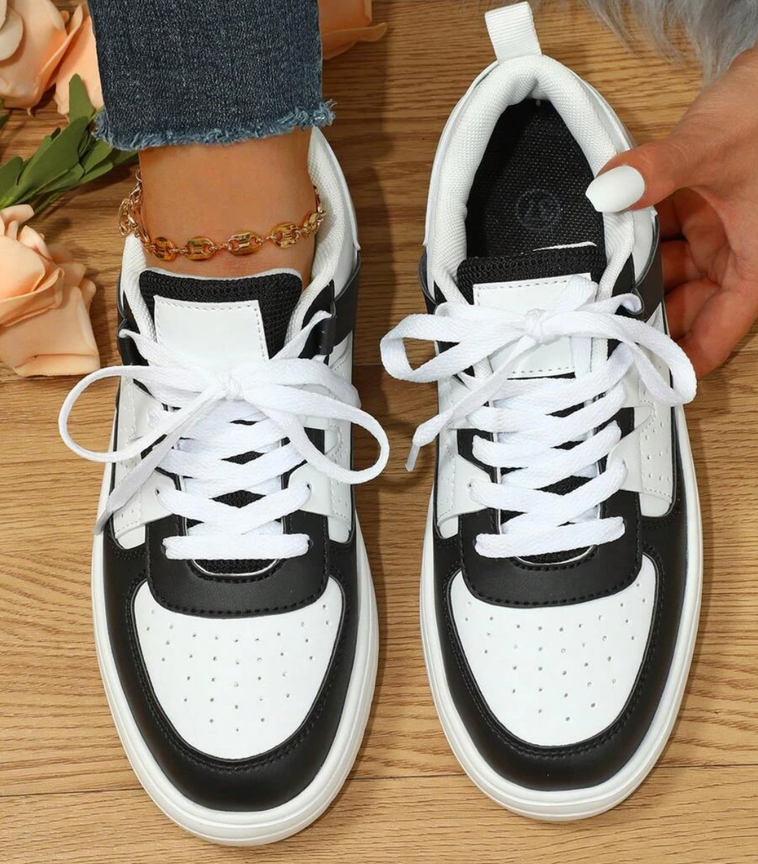 Colorful sneakers for women with comfort and style