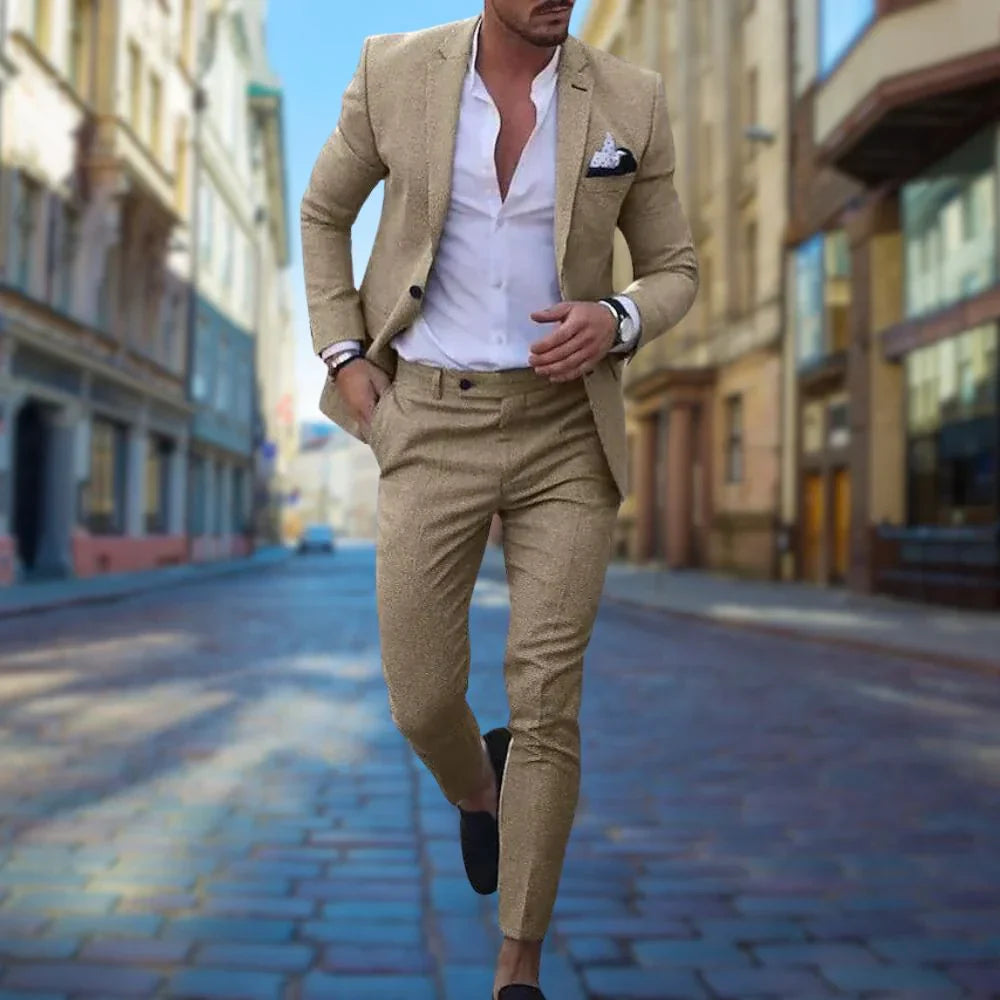 Slim Fit Men's Suit in Linen