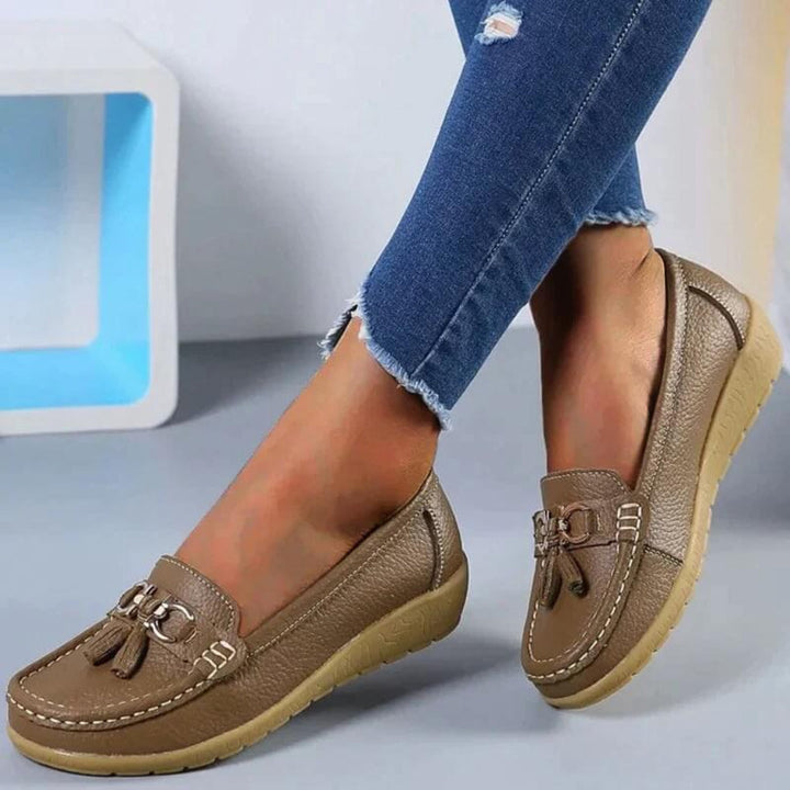 Retro wedge heel loafers for women