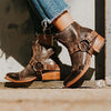 Ankelstøvlett med spennedetalj – Jodi