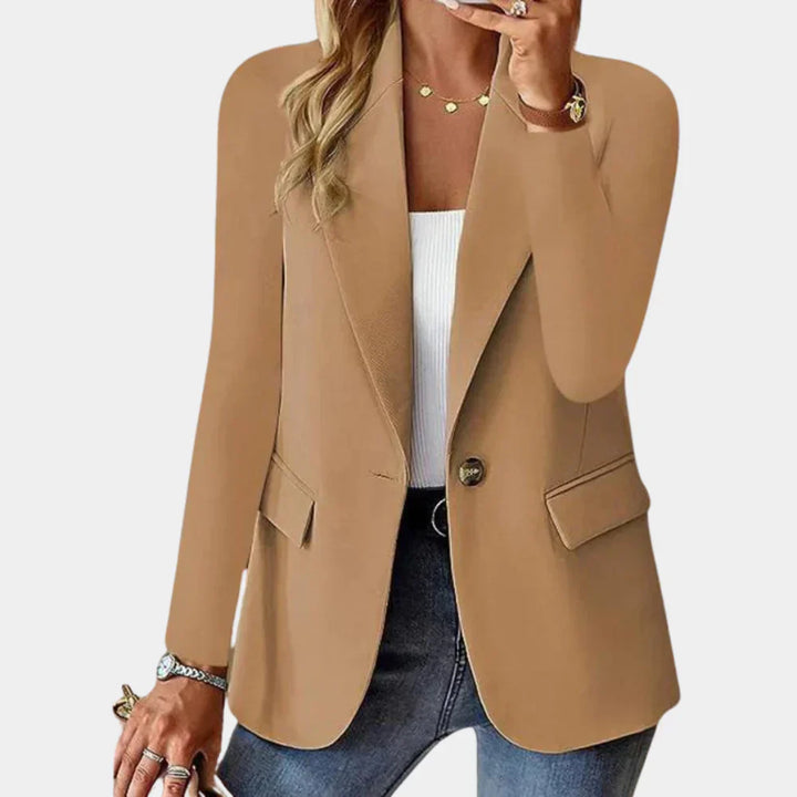 Fitted summer blazer with stretch