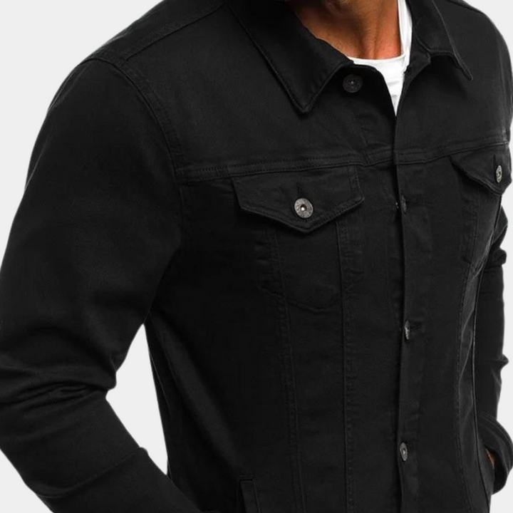 Casual denim jacket for men
Timeless style meets everyday comfort