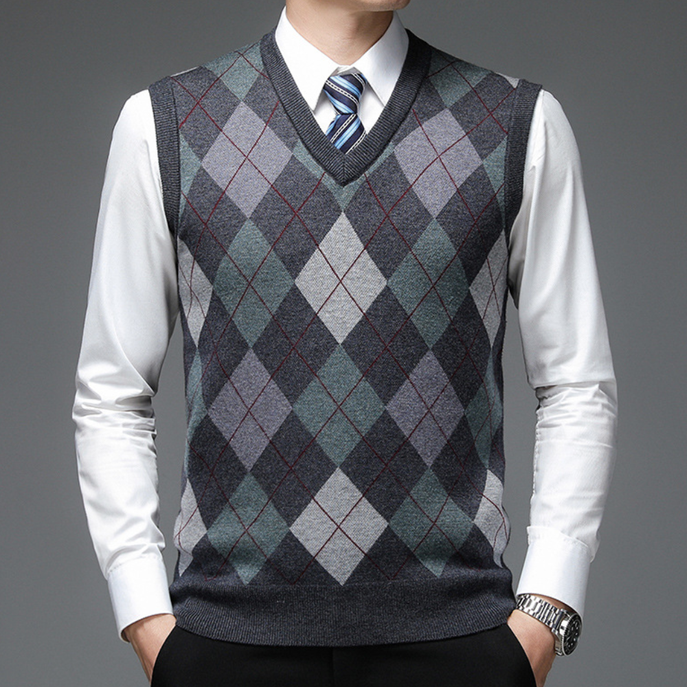 Sleeveless sweater with V-neck
