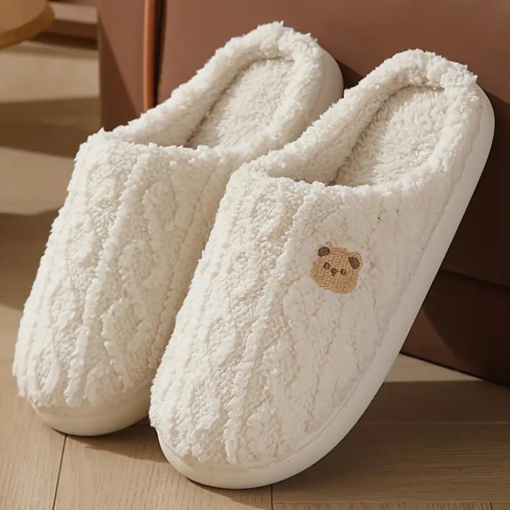 Kvinners Vinterklare Komfort Fluffy Bjørneslippers