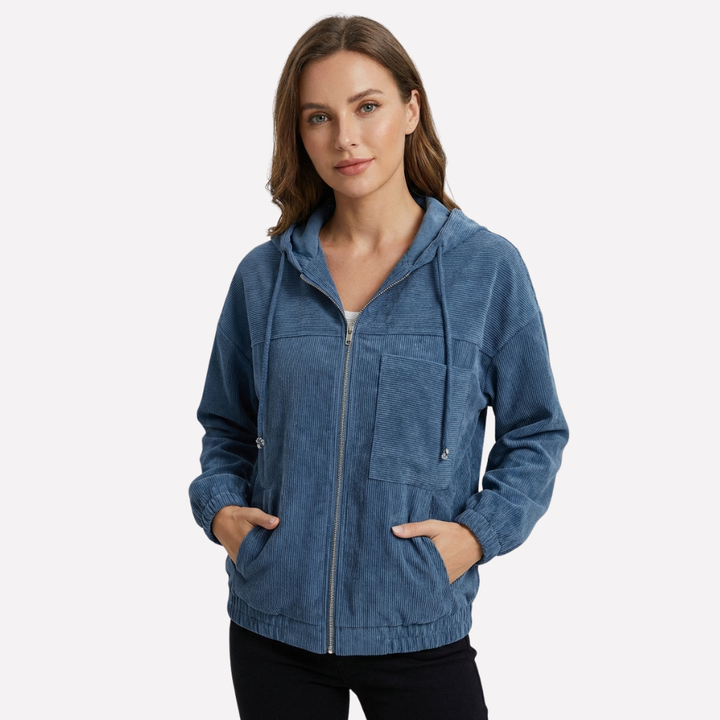 Lett og stilren damejakke med hette og glidelås