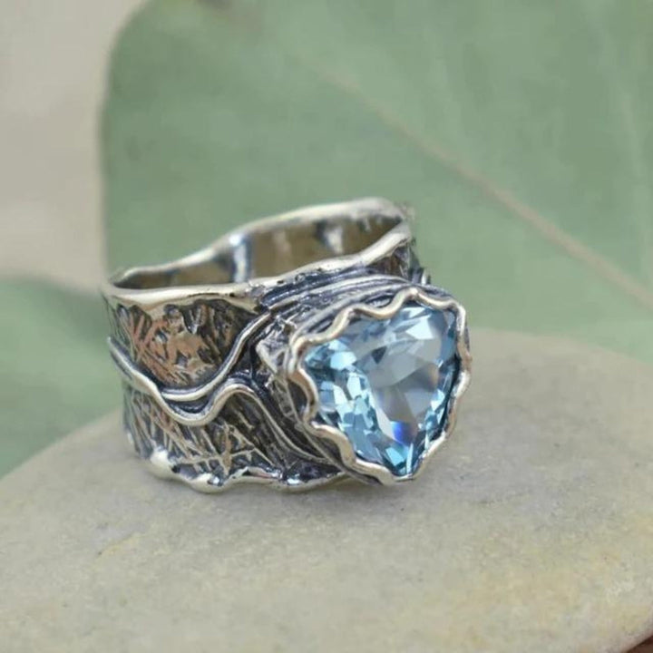 Elegant ring med safir i roségull