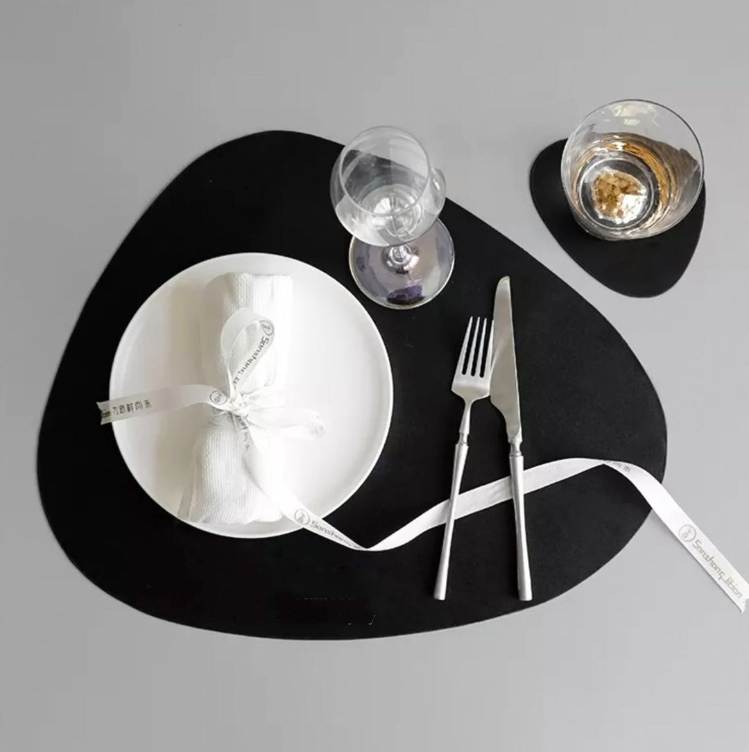 Vannavvisende placemat-sett i skinn - Tablevo