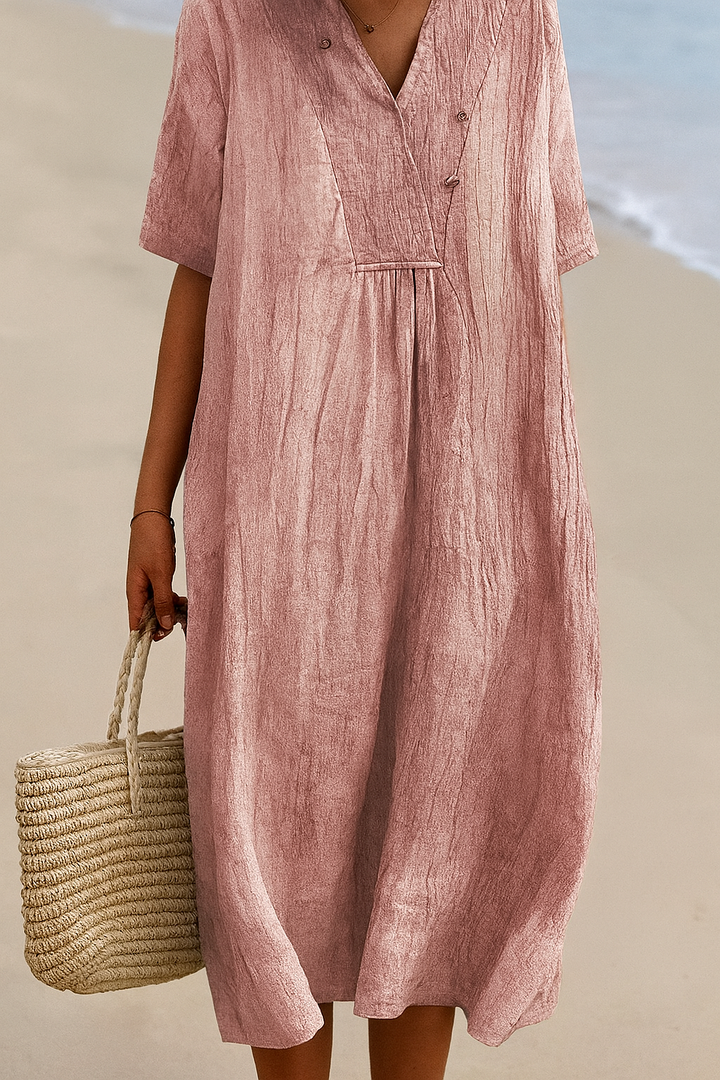 Beach dress with V-neck and short sleeves