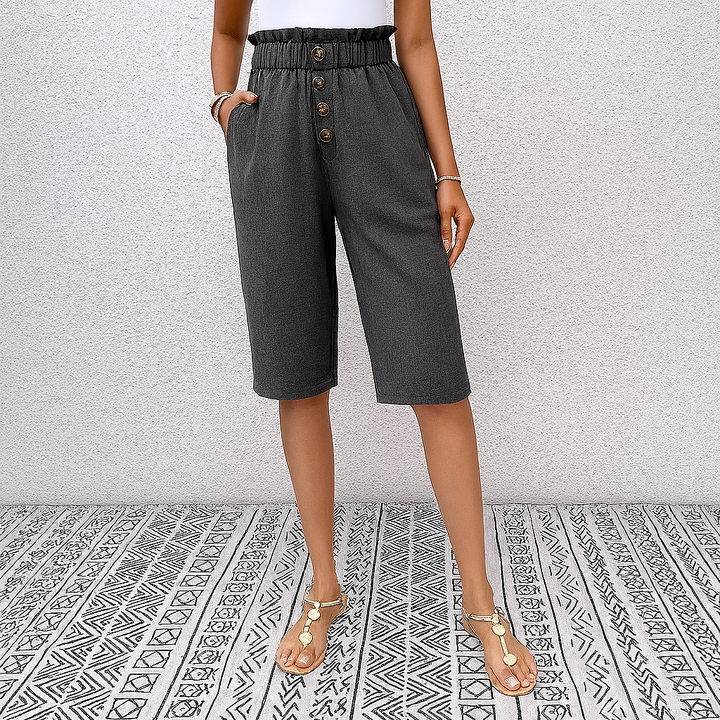 Women's pants with high waist and loose fit