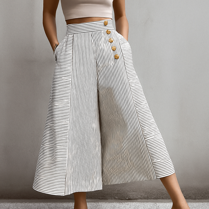 Striped pants with high waist and wide legs