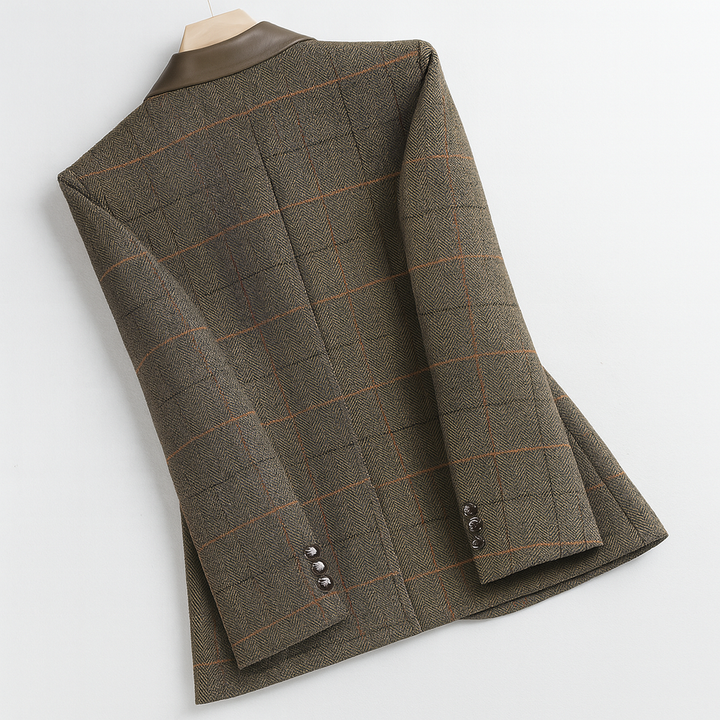 Korean-inspired blazer with one button