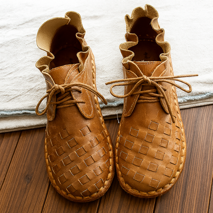 Retro Mori Girl style with artistic touch Handmade flat shoes in cowhide