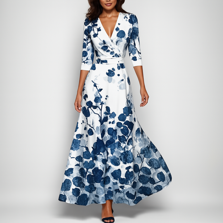 Bohemian maxi dress with V-neck – summer ready