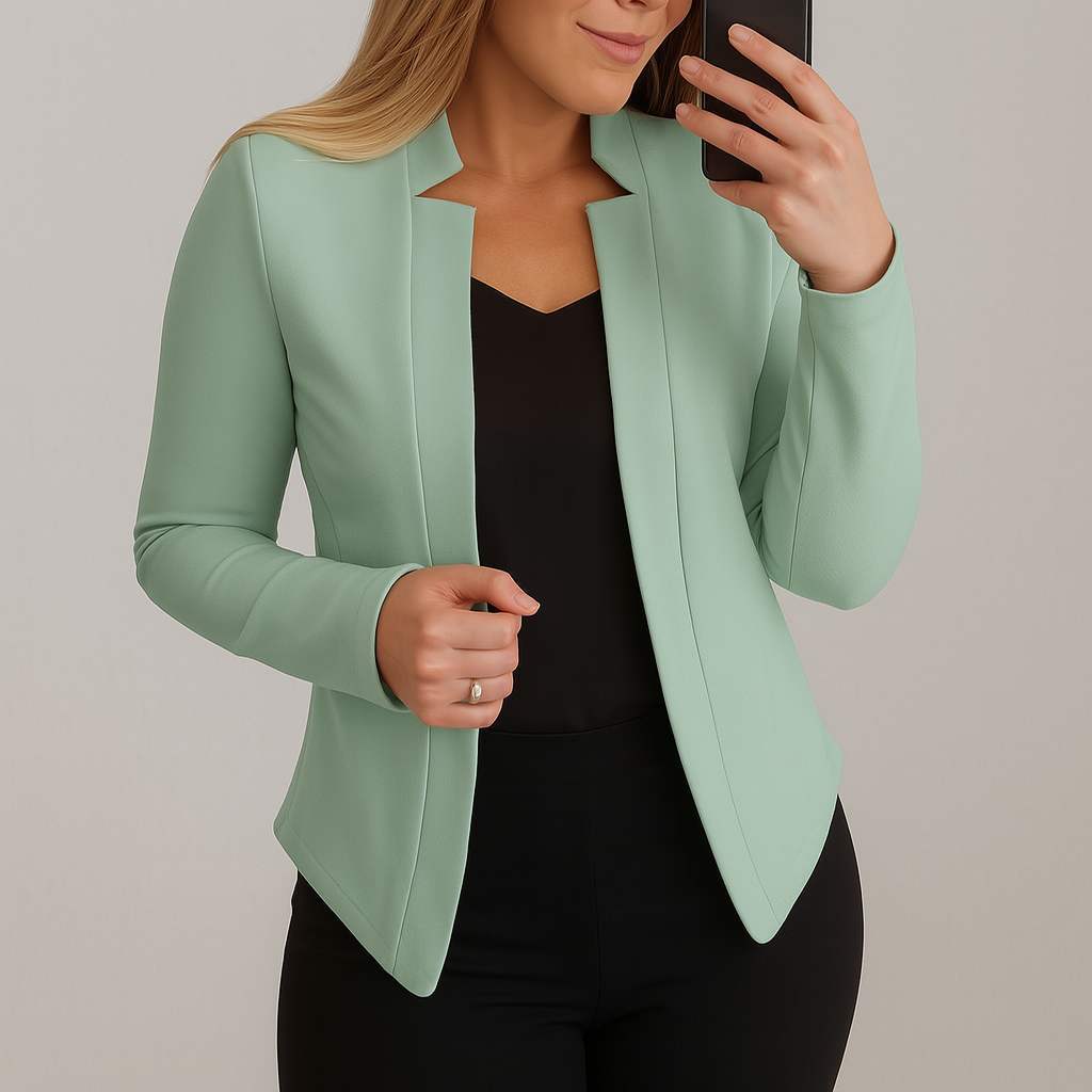 Women's blazer with slim fit and lightness