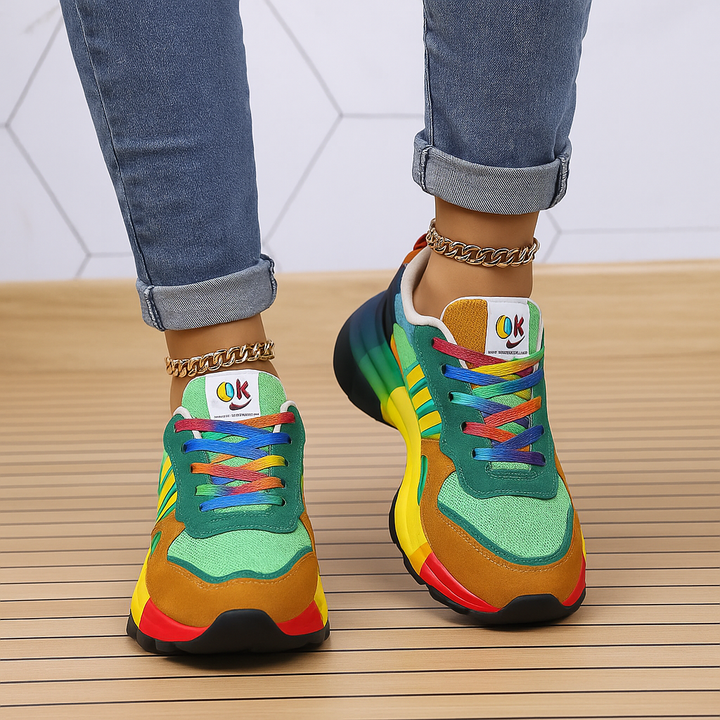 Fargerike uformelle plattformsneakers