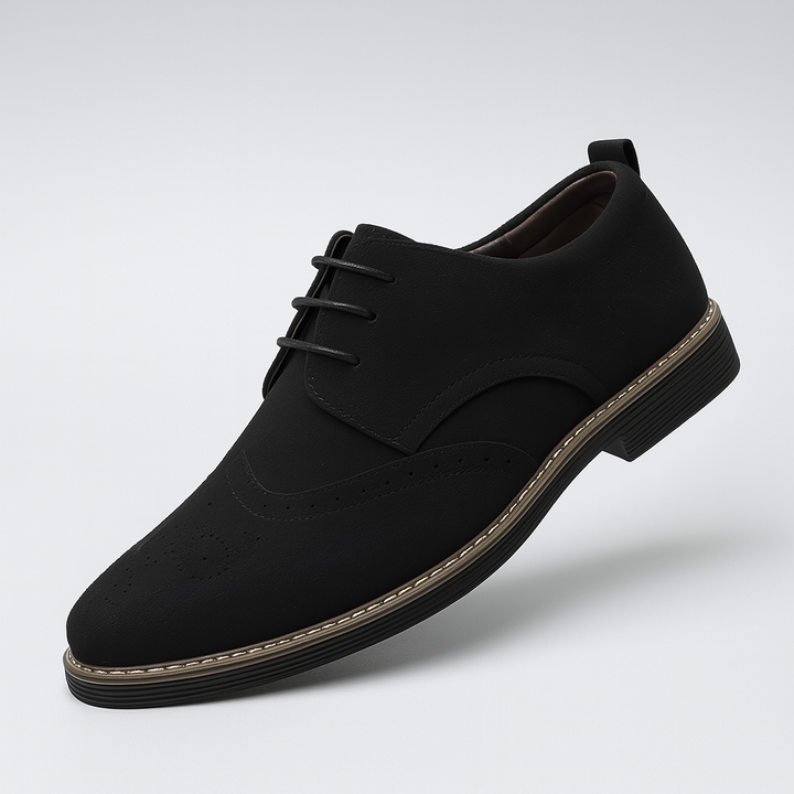Oxford shoes with brogue details in suede leather