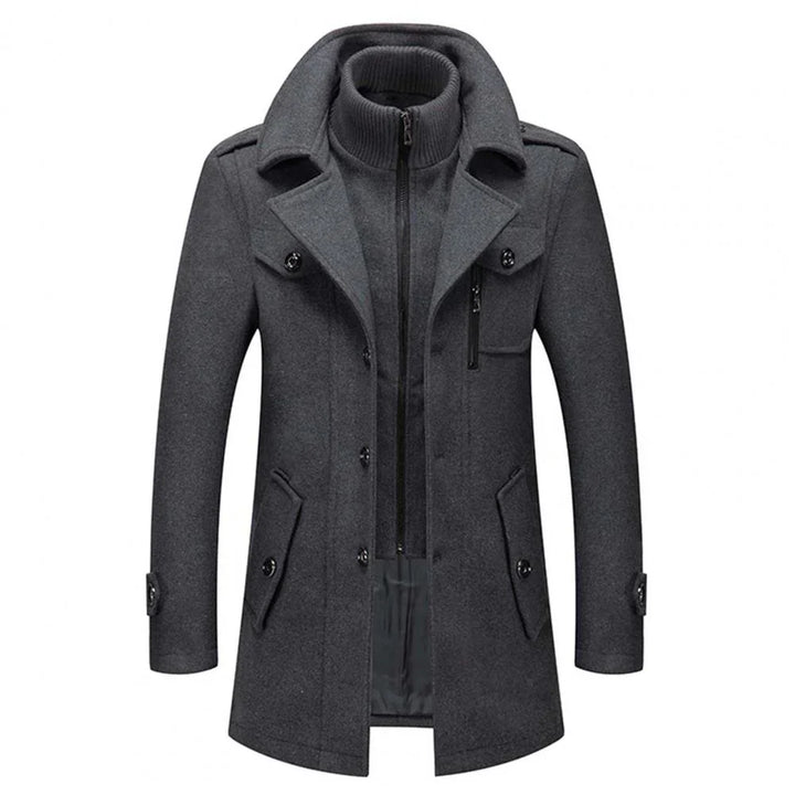 Split winter jacket for men: Warmth and style combined