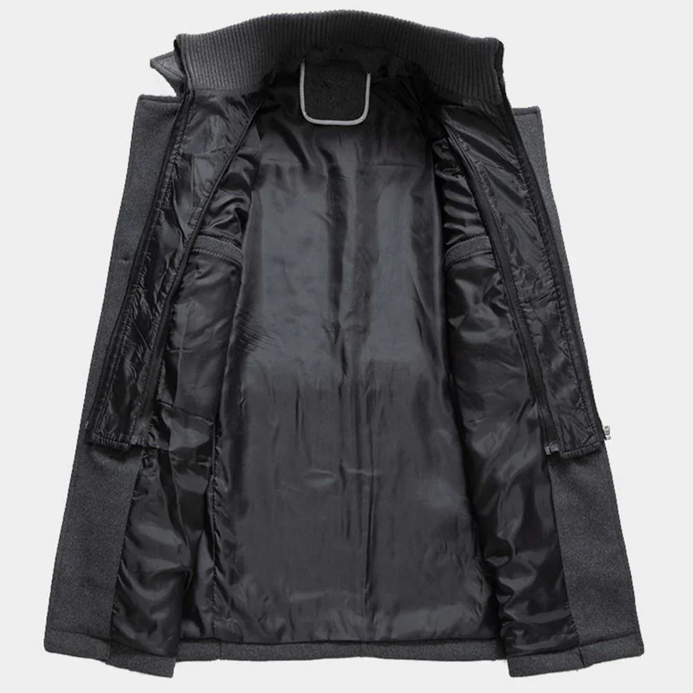 Split winter jacket for men: Warmth and style combined