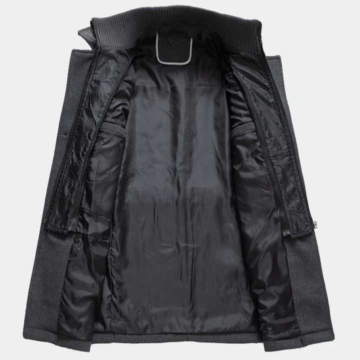 Split winter jacket for men: Warmth and style combined