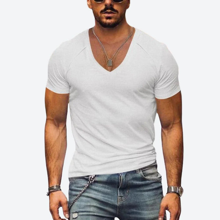 Breathable summer shirt for men with modern fit