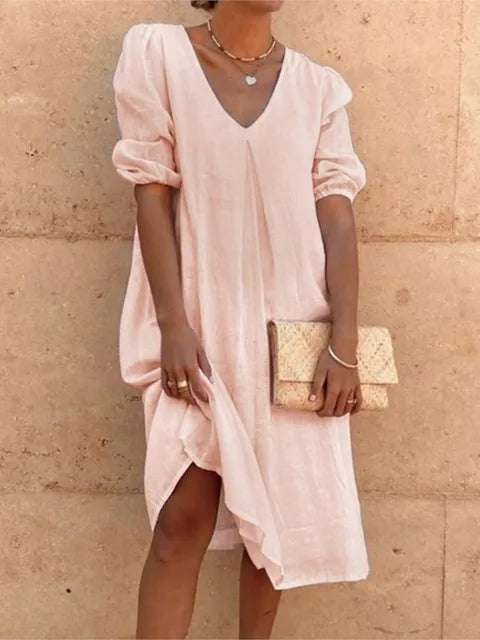 Elegant and Relaxed Midi Dress with Flattering Silhouette