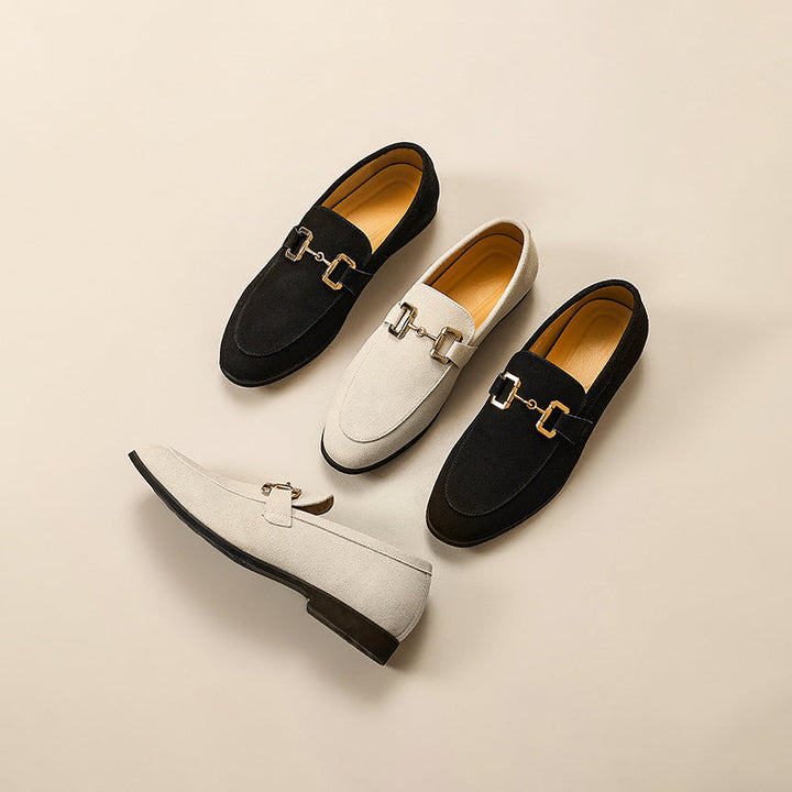 Elegant men's loafers in suede leather with horsebit detail