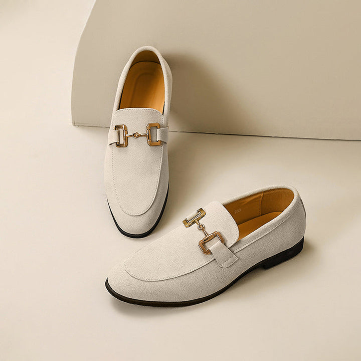 Elegant men's loafers in suede leather with horsebit detail