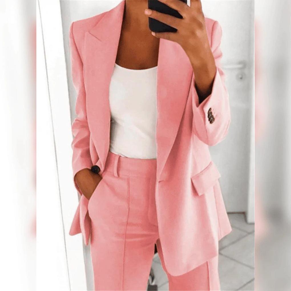 Elegant todelt dressett for damer – Polert sett for formelle antrekk