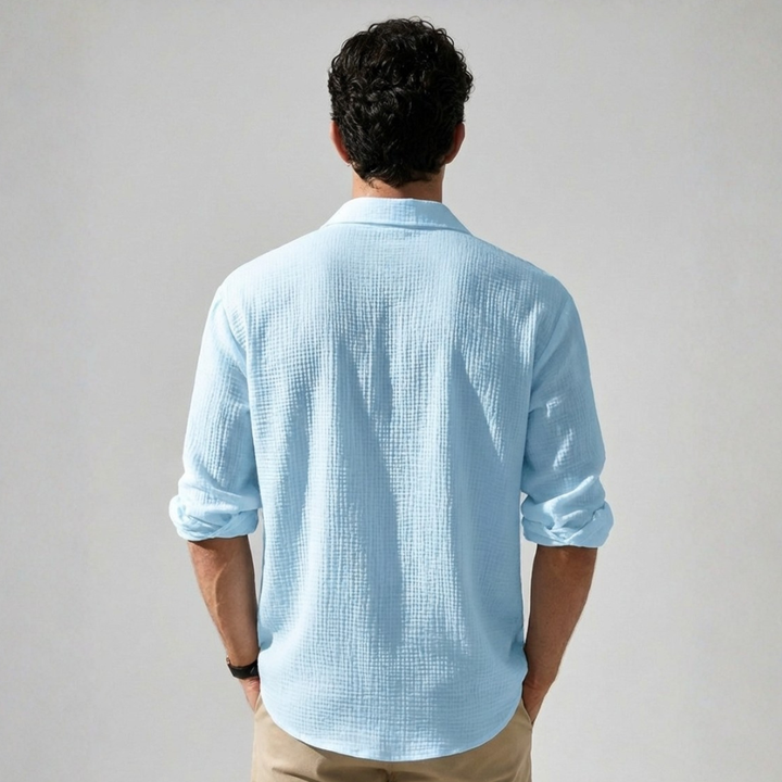 Lett ensfarget herreskjorte i bomull og lin