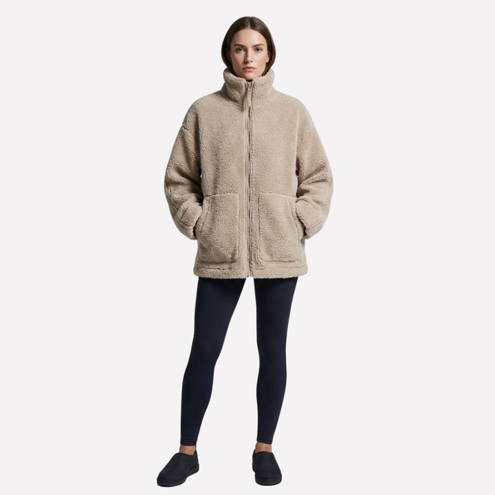 Koselig ulljakke til kvinner