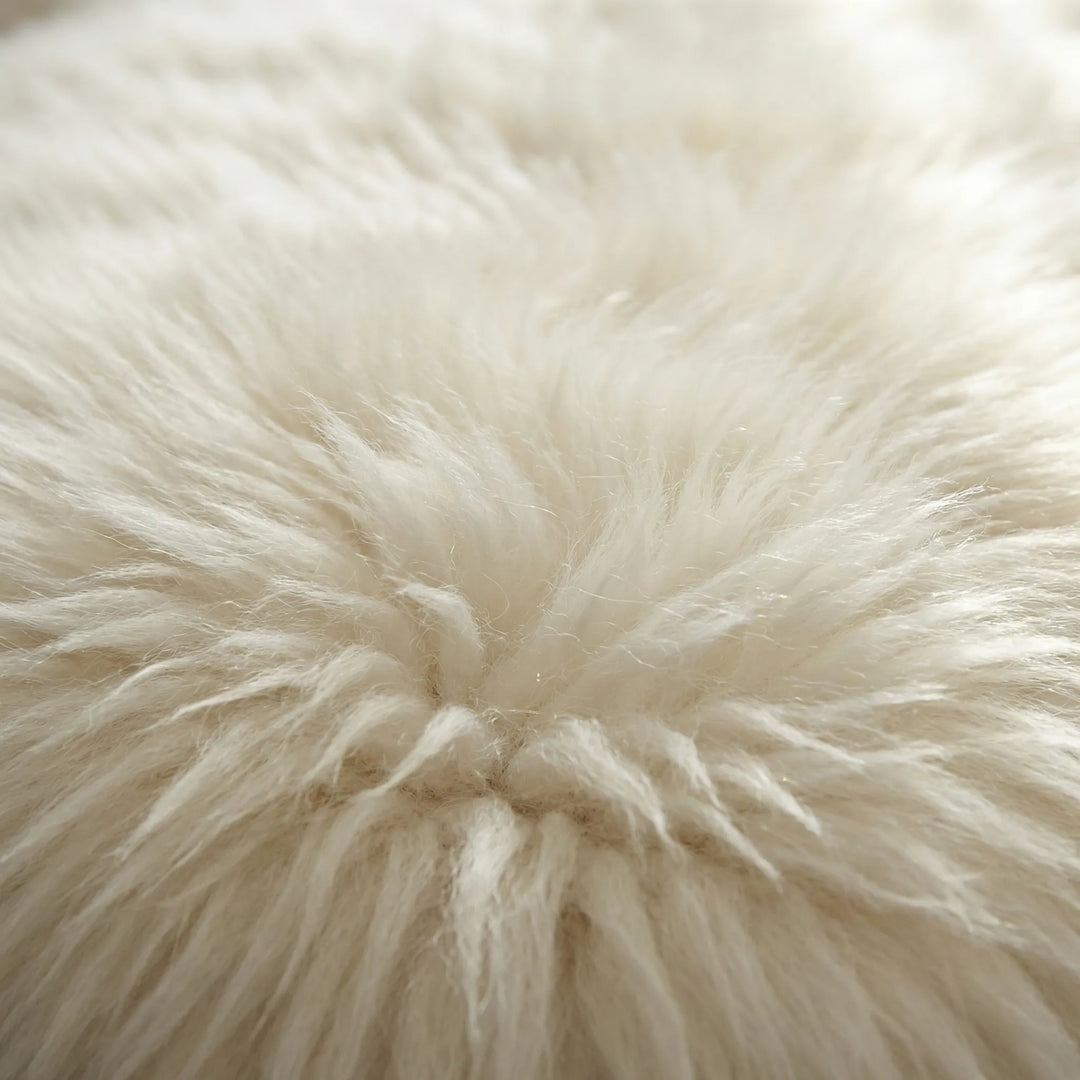 Myk lenestolpute i kunstpels – Furriva