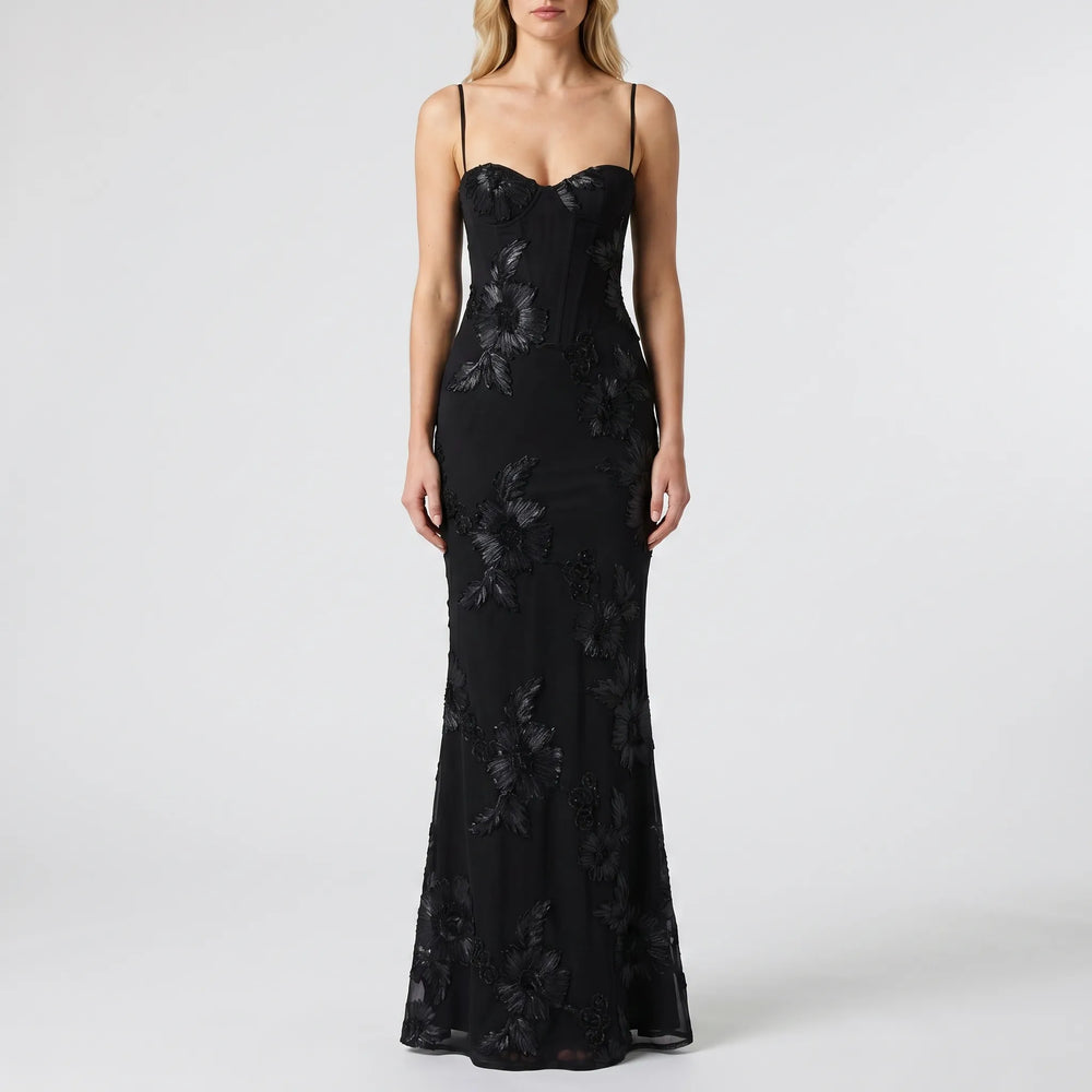 FlorenteFitted Floral Appliqué Maxi Dress