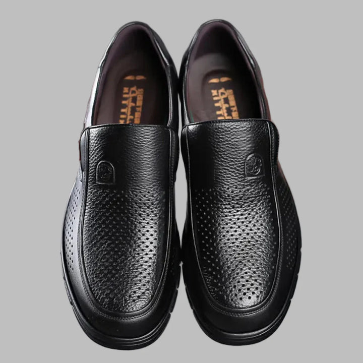 Men's shoes in genuine leather