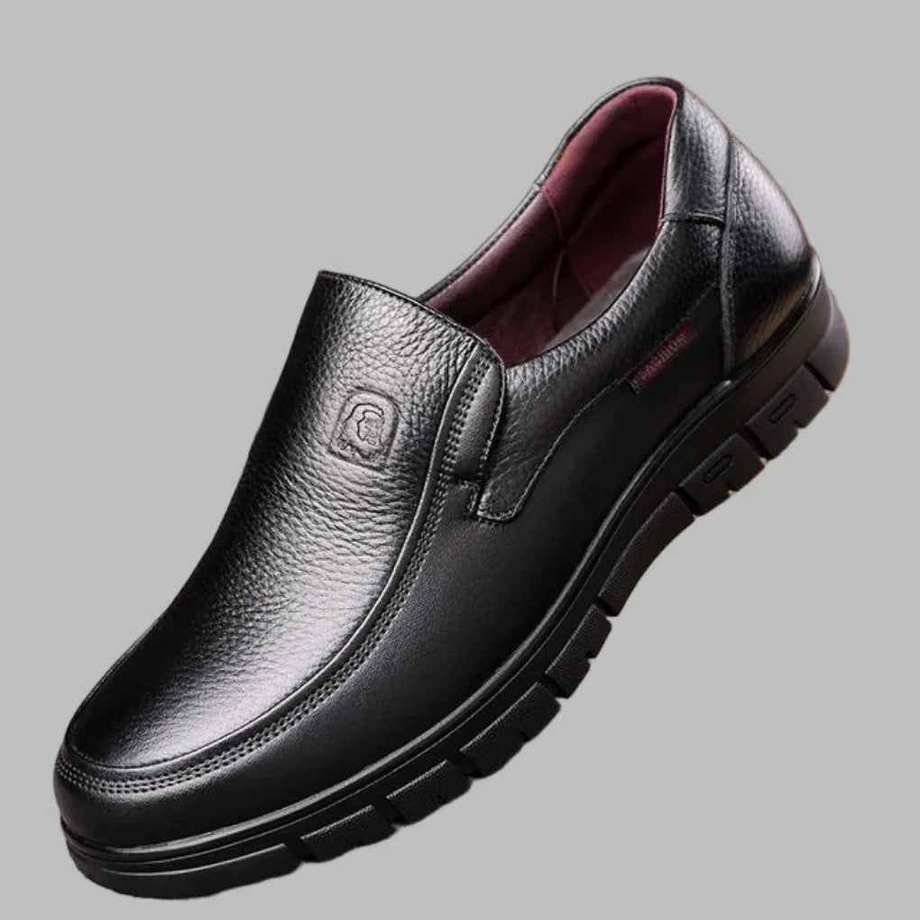 Men's shoes in genuine leather