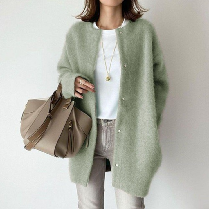 Refined cardigan with style