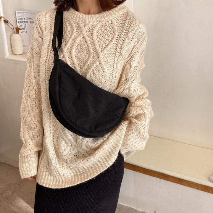 Geräumige Schultertasche aus Nylon für Frauen