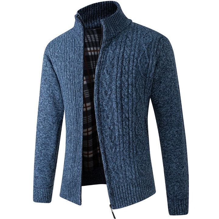 Knitted men's sweater with zipper for warmth and style