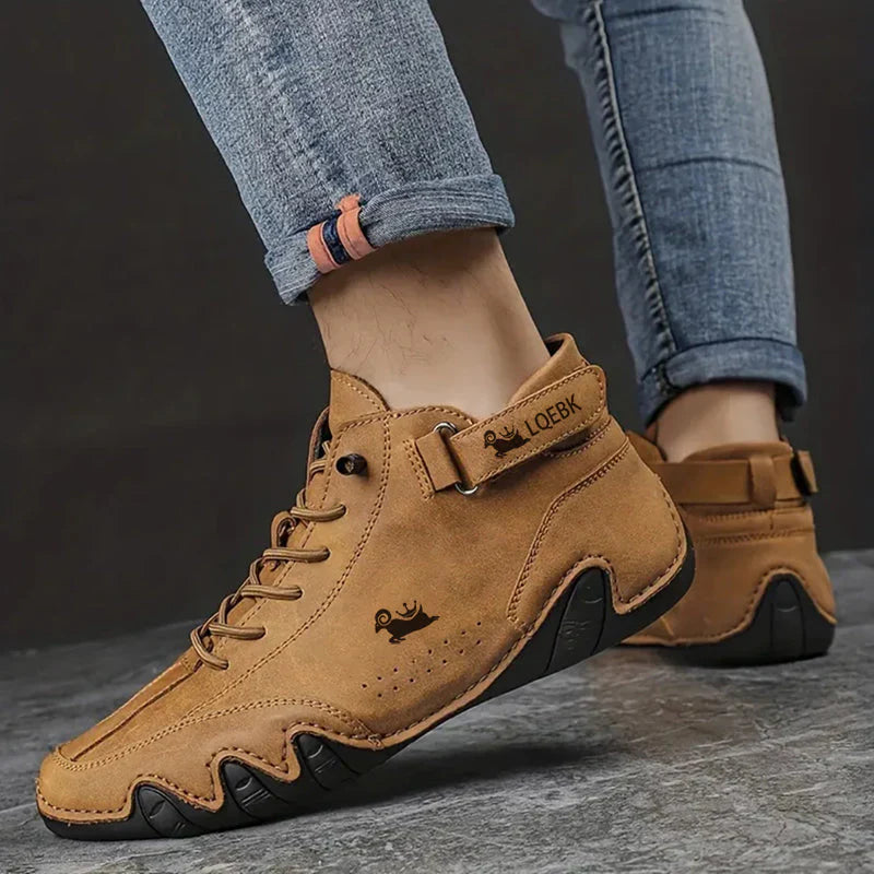 Comfortable orthopedic leather shoes