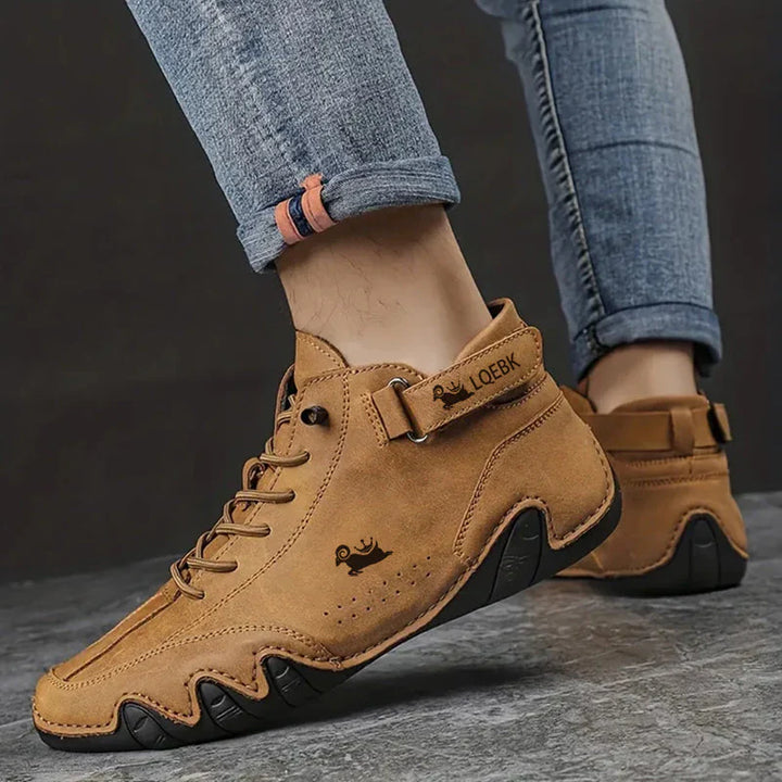 Comfortable orthopedic leather shoes