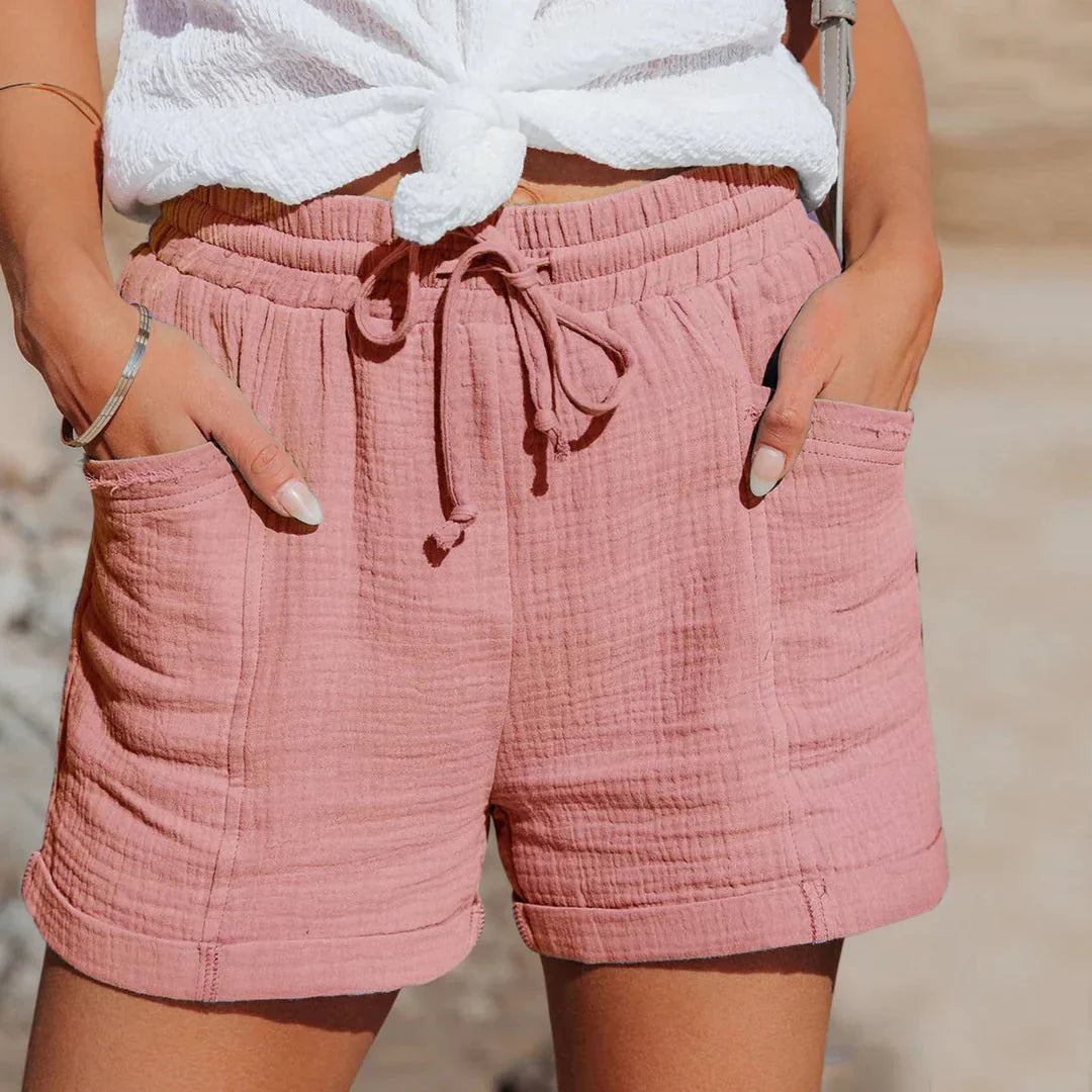 Airy comfort – effortless style for warm days