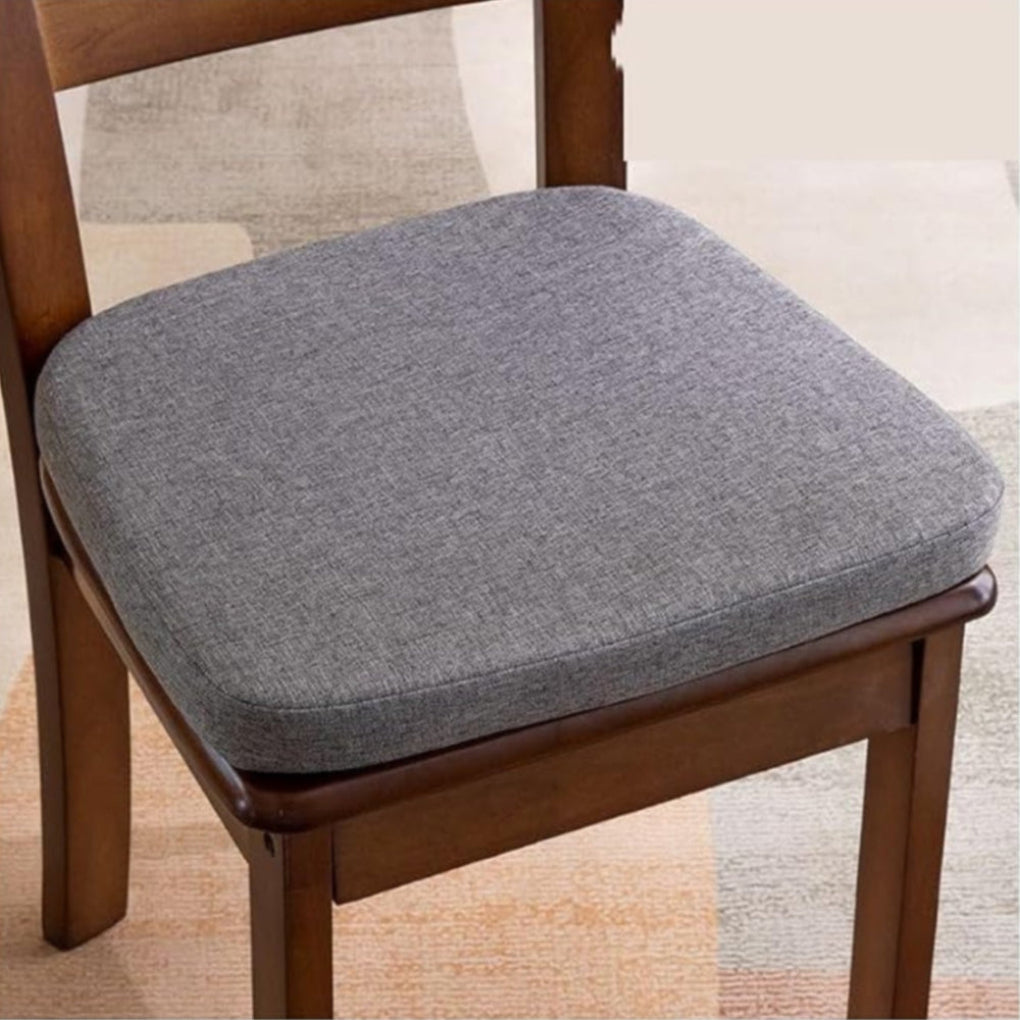 Ergonomic seat cushion in cotton and sponge