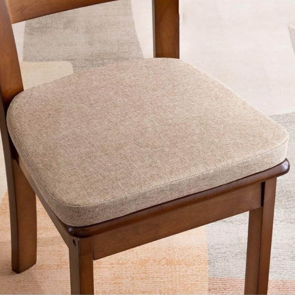 Ergonomic seat cushion in cotton and sponge