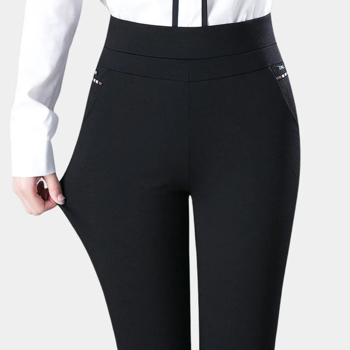 Komfortable Stretchhosen mit hoher Taille