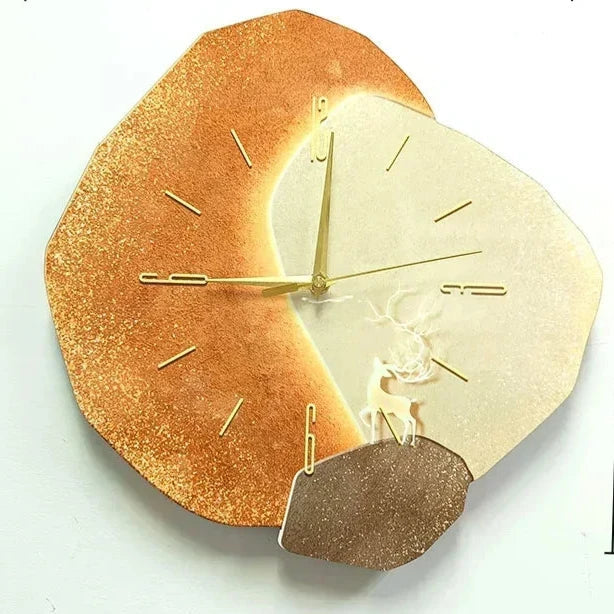 Moderne Veggklokke med Unikt Design
