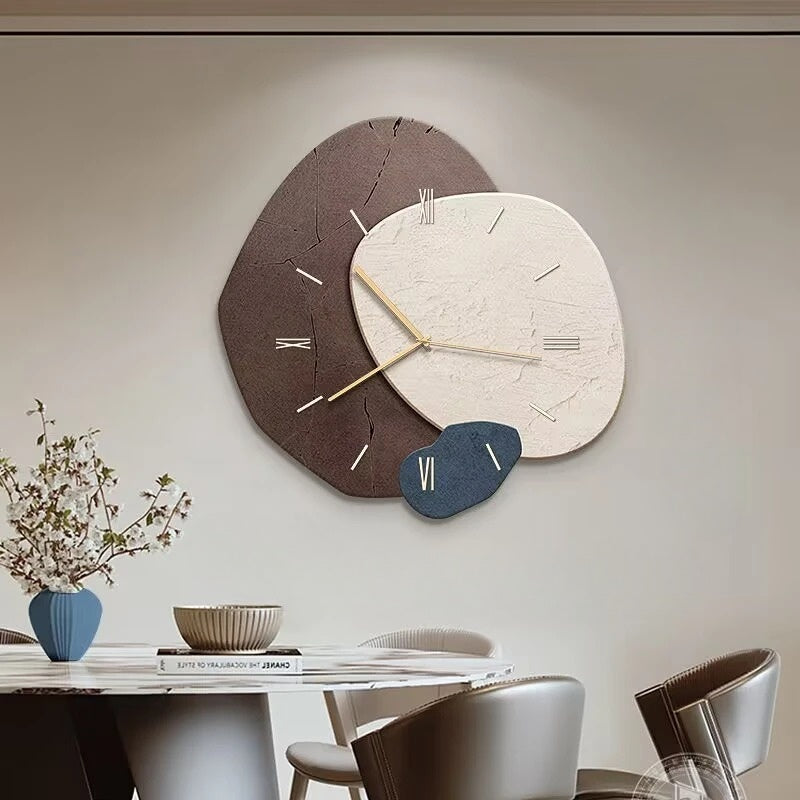 Moderne Veggklokke med Unikt Design