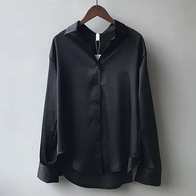 Lässige lockere Bluse mit luxuriösem Stoff