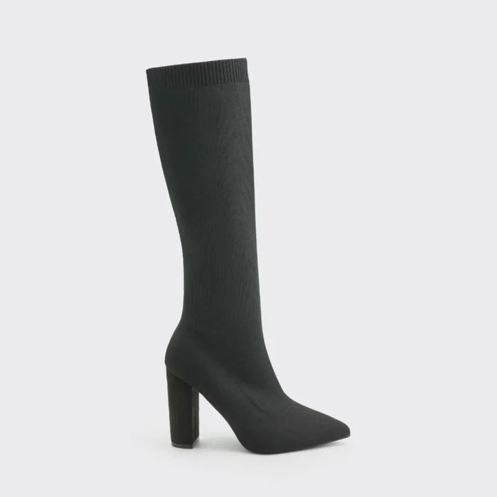 Knee-high stretch boots for women
Effortless elegance with everyday comfort